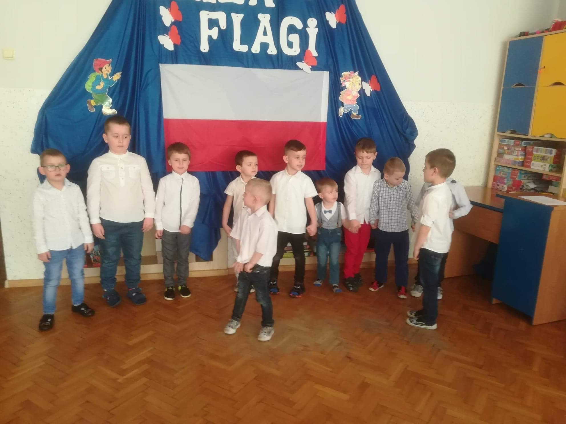 flaga185352FB2 69F4 1E29 D783 FC6066542F26