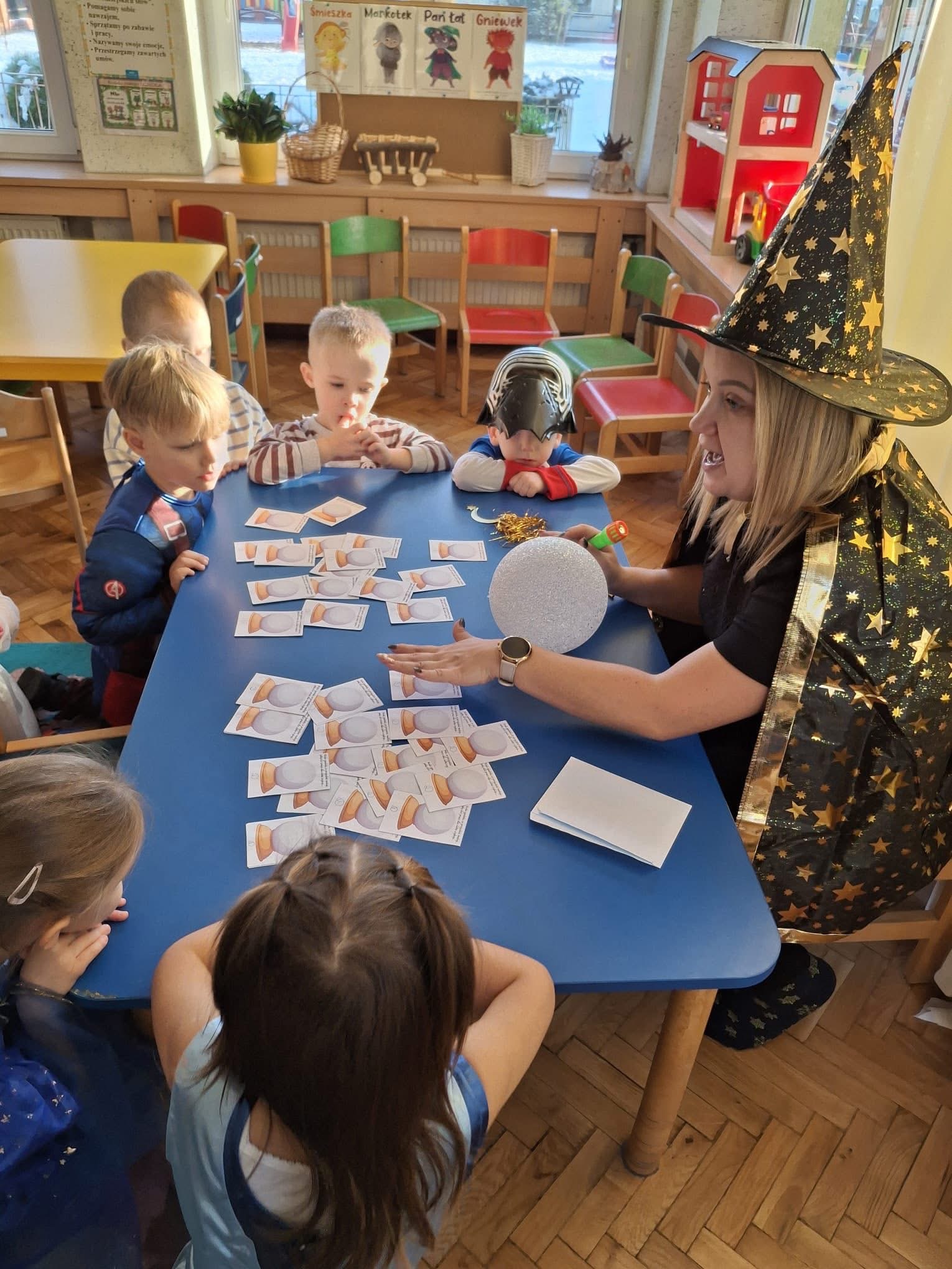 an74292DAE1 9755 6F01 7960 2B84F9A006E2