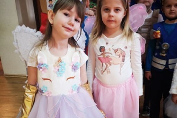 bal33955E991-8954-6E5E-DAD1-589CEAB45450.jpg